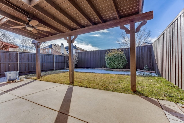 view of patio / terrace featuring ceiling fan