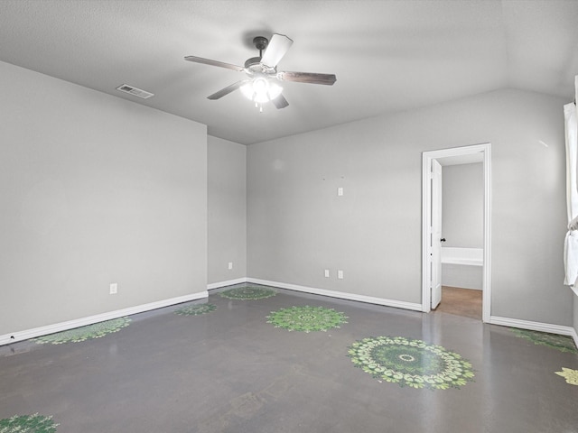 spare room featuring ceiling fan