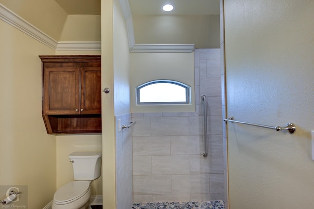 2104 Ashley Wilkes Dr, Bossier City, LA 71112 - bathroom with toilet and tiled shower