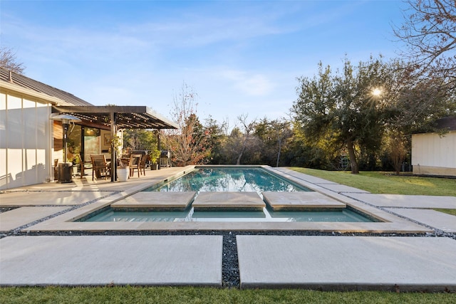 view of pool featuring an in ground hot tub and a patio area