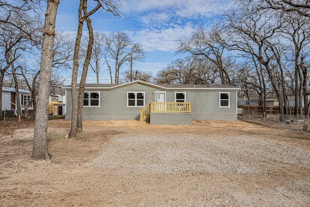 view of manufactured / mobile home