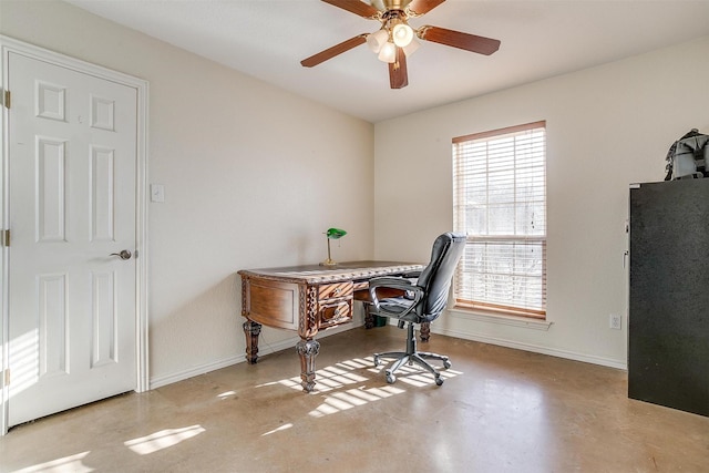 office with ceiling fan