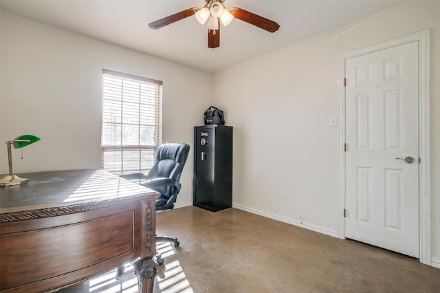 office area with ceiling fan