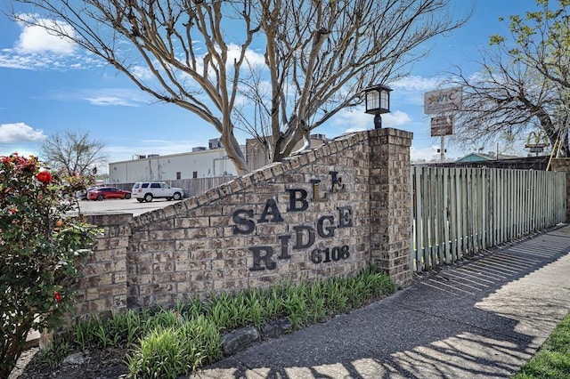 6108 Abrams Rd Unit 424, Dallas, TX 75231 - view of community sign