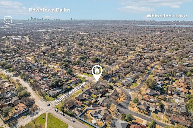 bird's eye view with a residential view