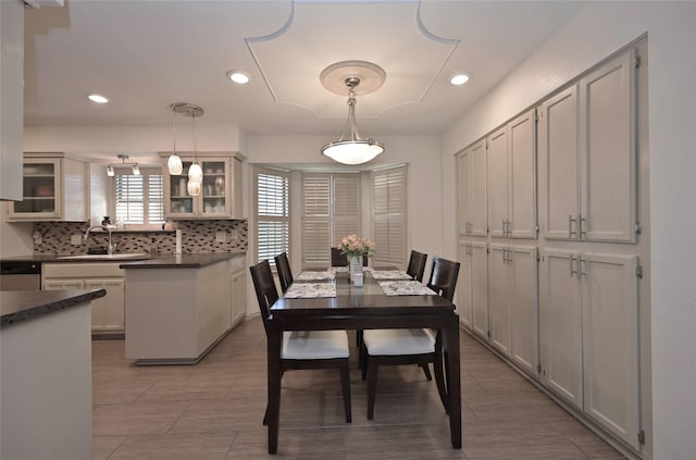 dining space featuring sink