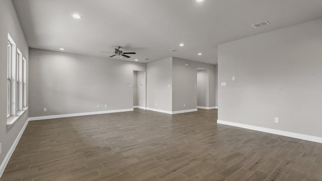 unfurnished room featuring ceiling fan