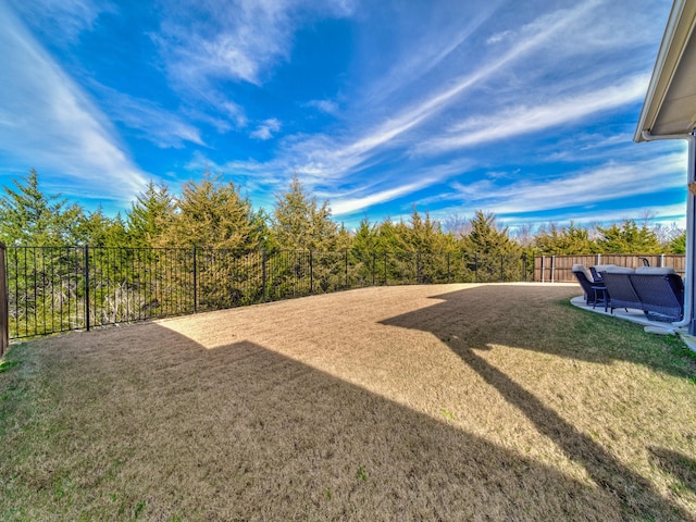 view of yard with a patio