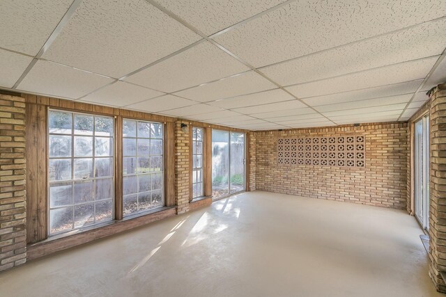 2005 Winewood Ln, Arlington, TX 76013 - unfurnished bedroom with a textured ceiling, dark wood-style flooring, a closet, and baseboards