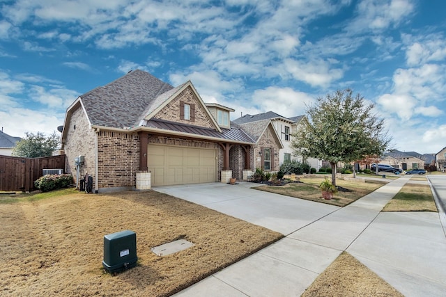 view of front facade with a front yard