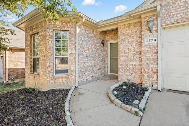 property entrance featuring a garage