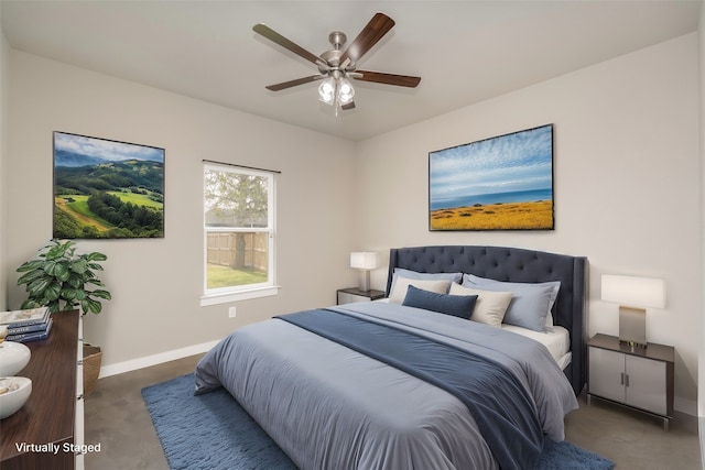 bedroom with ceiling fan