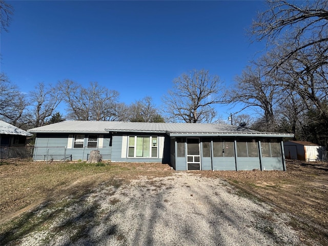 116 Doe Run Rd, Gun Barrel City, TX 75156 - view of front facade with a sunroom