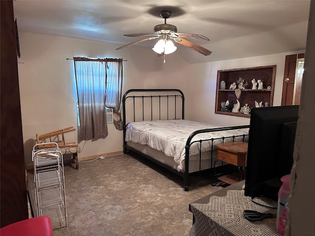 bedroom featuring ceiling fan