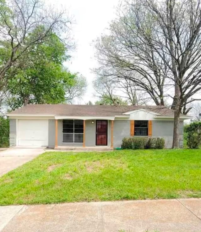 3915 Ambrose Dr, Dallas, TX 75241 - single story home featuring a front lawn and a garage