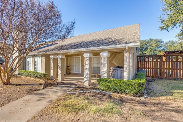 view of front of house