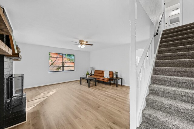 dining room with light hardwood / wood-style floors