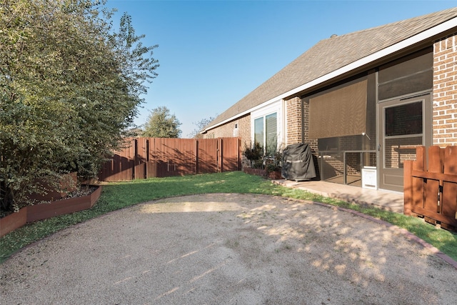 view of yard with a patio