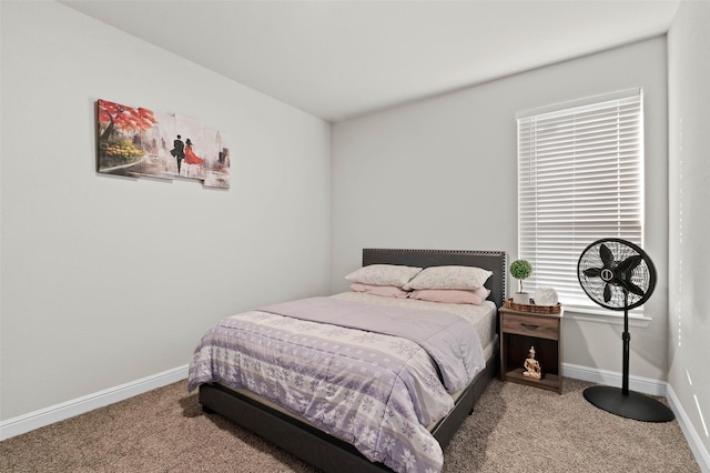 bedroom featuring carpet floors