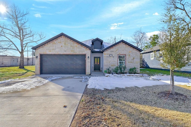 view of front of house with a garage