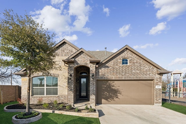 view of front of house featuring a garage