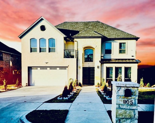 view of front of house with a garage