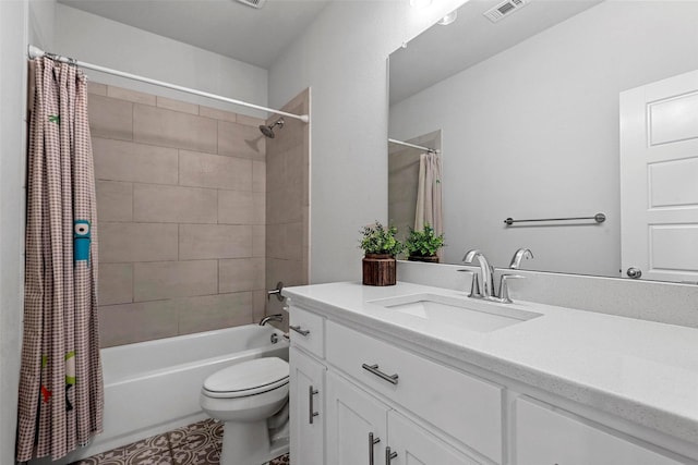 full bathroom with toilet, vanity, and shower / bath combo