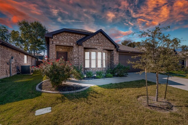 518 Whitney Ln, Lavon, TX 75166 - dining space with light wood-style flooring and baseboards