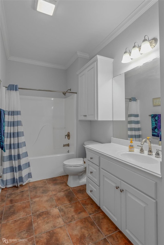 full bathroom featuring toilet, crown molding, and shower / tub combo