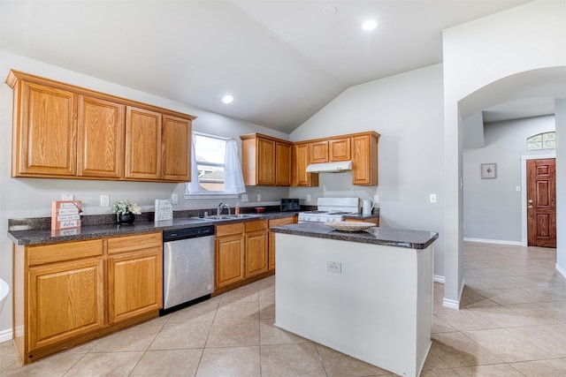 kitchen featuring a kitchen island, white stove, sink, vaulted ceiling, and stainless steel dishwasher