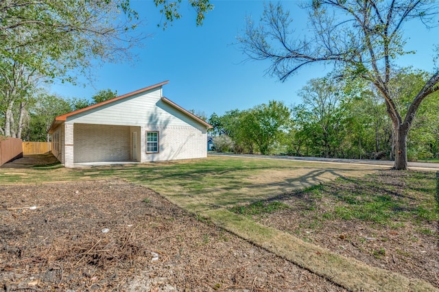 exterior space with a yard