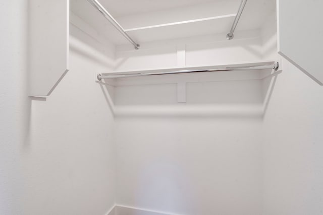 10414 Robindale Dr, Dallas, TX 75238 - view of walk in closet