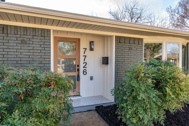 view of entrance to property