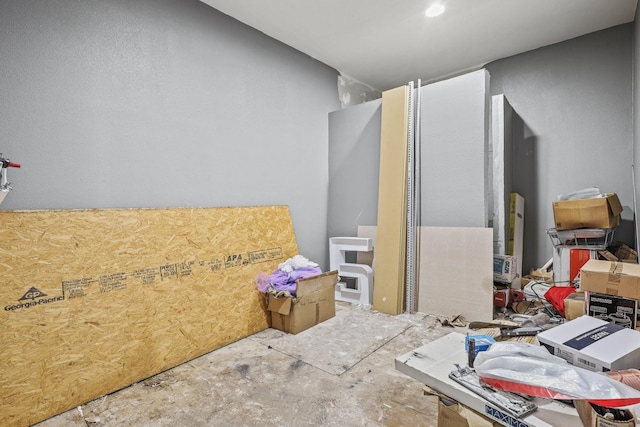 bathroom featuring concrete floors