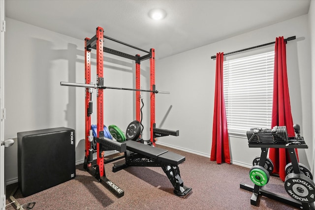 workout room with carpet floors