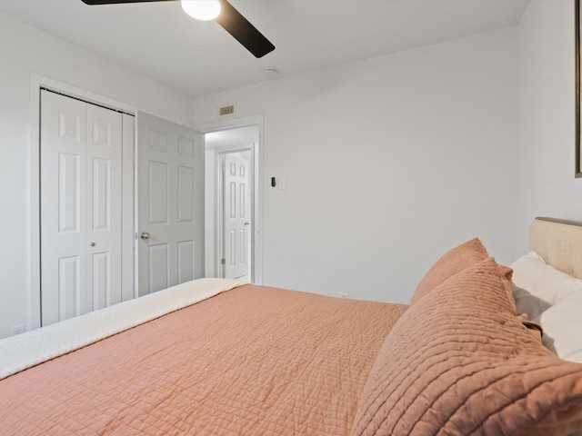 bedroom featuring a closet and ceiling fan