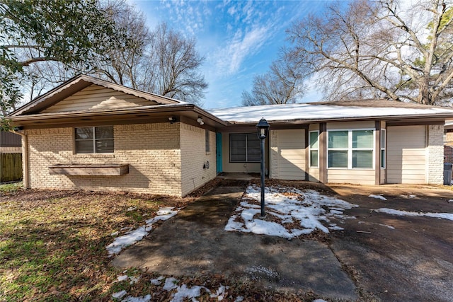 view of front of property