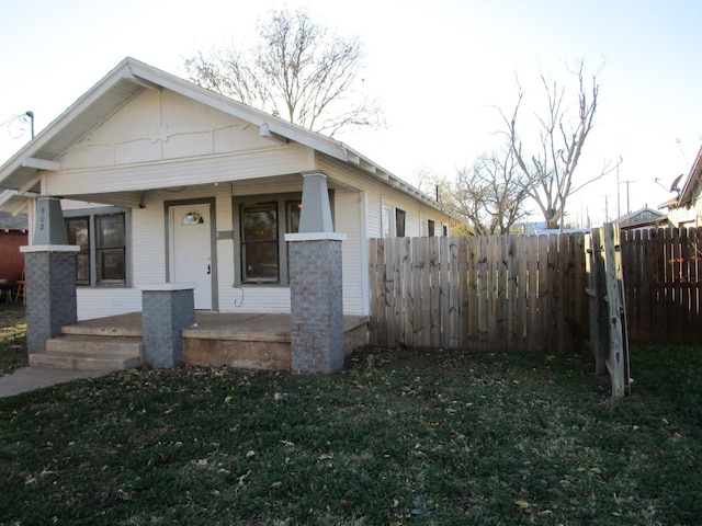 Listing photo 2 for 902 Lubbock St, Sweetwater TX 79556