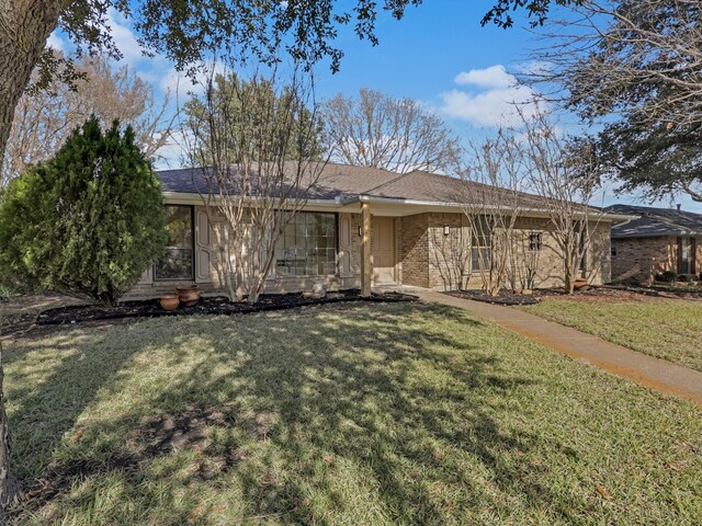 Listing photo 3 for 1713 Baffin Bay Dr, Plano TX 75075