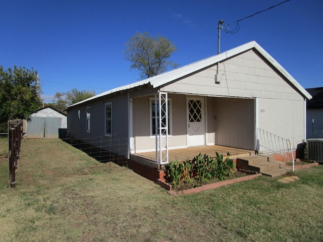 Listing photo 3 for 605 E Glisson Ave, Electra TX 76360