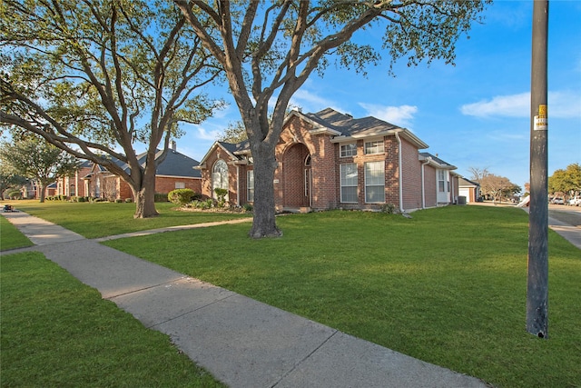 Listing photo 2 for 9005 Golden Pond Dr, Rowlett TX 75089