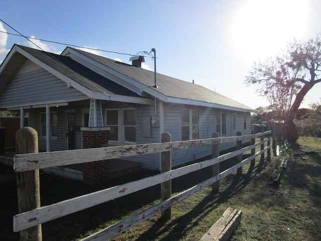 view of home's exterior