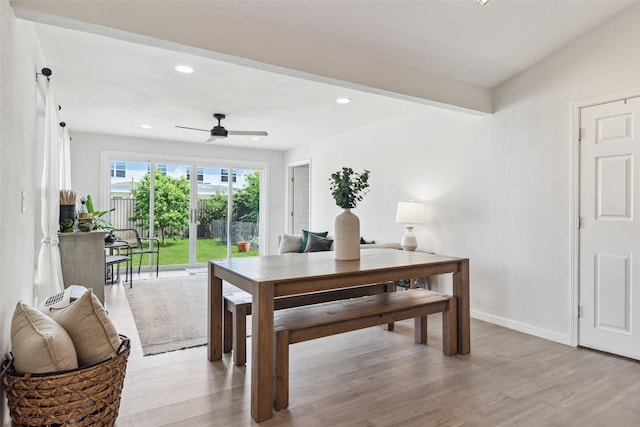 dining space with ceiling fan, recessed lighting, baseboards, and light wood-style floors