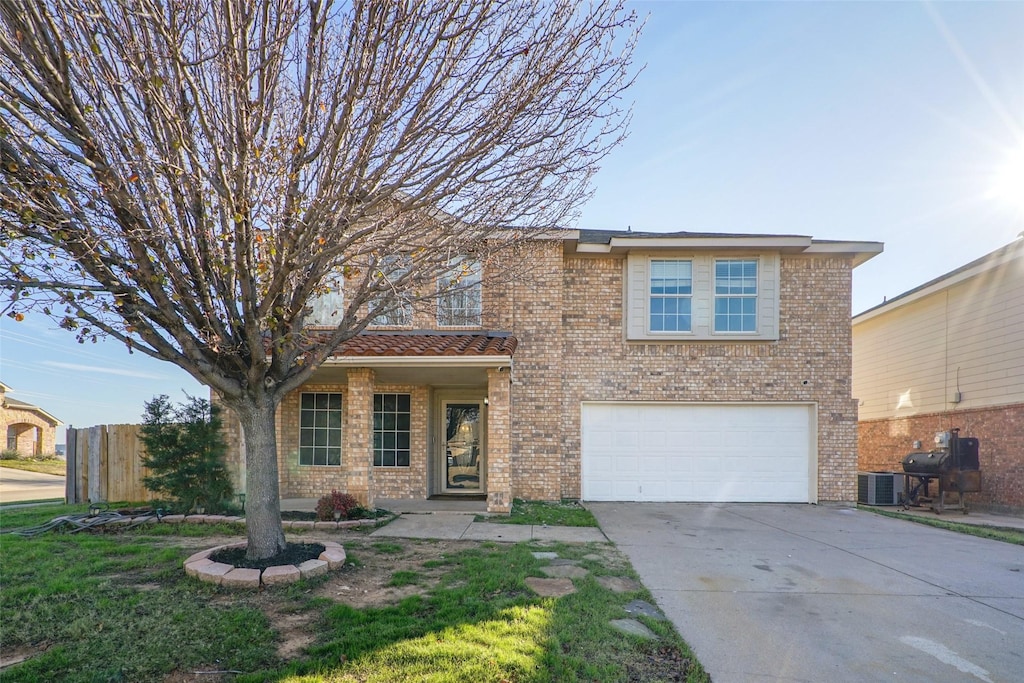 view of front of house featuring a garage