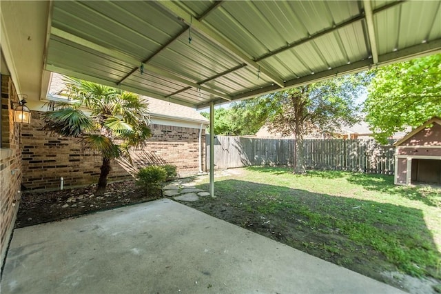 view of yard with a patio area