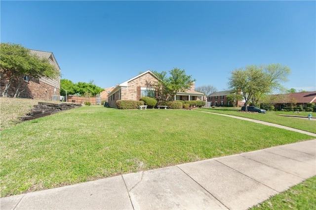 view of front of house with a front yard