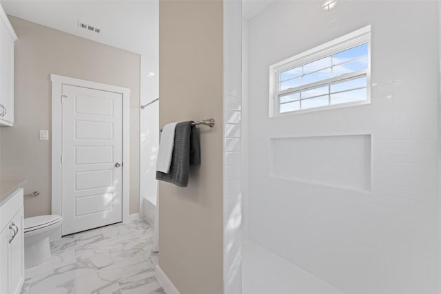 full bath featuring marble finish floor, visible vents, toilet, vanity, and baseboards