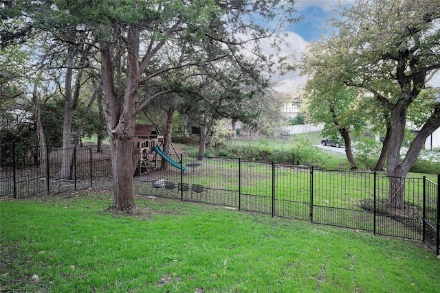 view of yard featuring a playground