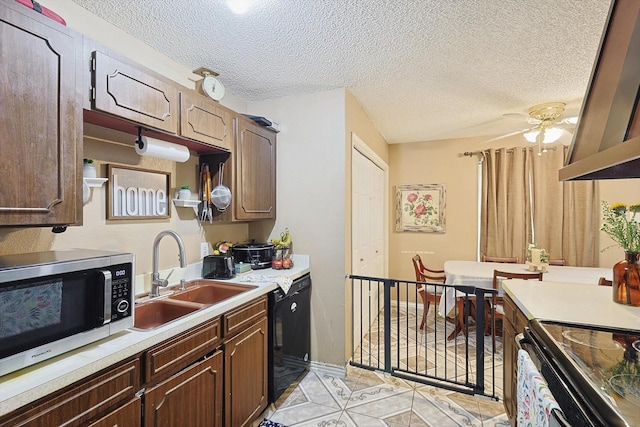 kitchen with a textured ceiling, dishwasher, sink, electric stove, and ceiling fan