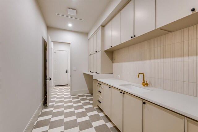 bathroom with sink